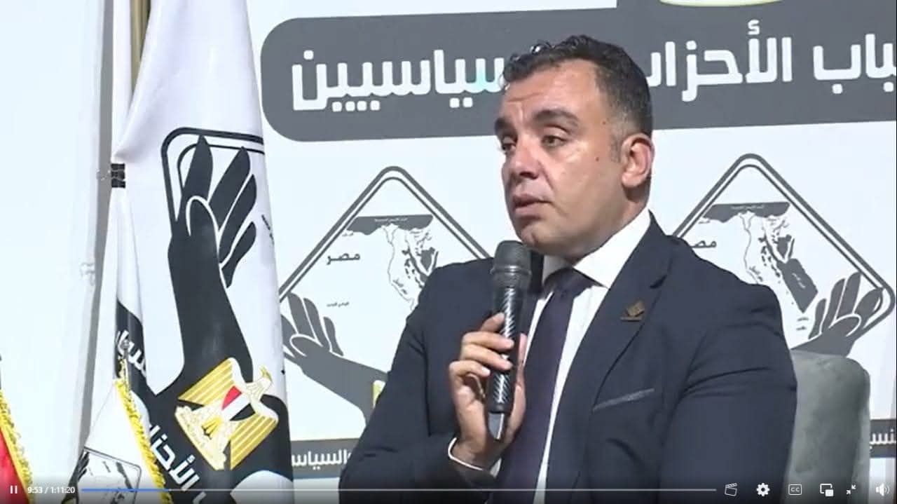 صالون تنسيقية شباب الأحزاب والسياسيين يناقش رؤى المرشحين للفصل التشريعي الثاني في ملفات دعم الأمن الغذائي والذكاء الاصطناعي والأمن السيبراني - الخليج الان