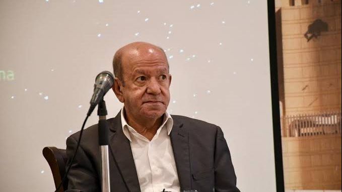 نزيف حاد في الحنجرة.. سبب وفاة لطفي لبيب ورحلته مع المرض - الخليج الان