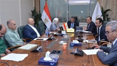 وزير التموين يلتقي نواب البرلمان لمناقشة احتياجات المواطنين وتفعيل قنوات التواصل السياسي - الخليج الان