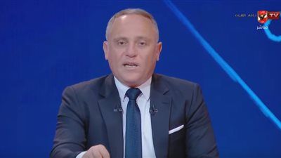 "عاصر الجيل الذهبى وكان واحد منهم".. نجم الأهلي الأسبق يدعم أسامة حسني بعد تصريحات مصطفي يونس - الخليج الان