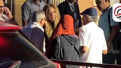 سوسن بدر وشيري عادل وعلي الحجار.. أبرز حضور عزاء الفنان لطفي لبيب - الخليج الان