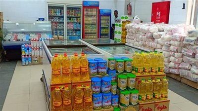 مفاجآت الأسعار| السكر بـ36 جنيهًا والزيت بـ90.. تحركات السلع بعد تدخل الحكومة - الخليج الان