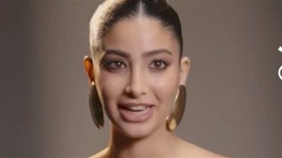 لي لي أحمد حلمي عن شخصية والدتها منى زكي في فيلم الست: - الخليج الان