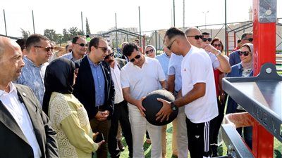 وزير الشباب و الرياضة يشهد اللقاء الختامي لمشروع القومي للياقة البدنية - الخليج الان