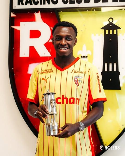 أول سعودي في تاريخ الدوري الفرنسي.. سعود عبد الحميد ينضم لصفوف لانس - الخليج الان