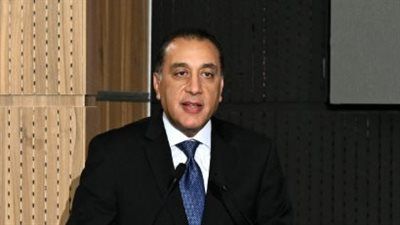 مدبولي يعقد اجتماعاً لمتابعة توافر الأدوية وسداد مستحقات شركات الأدوية - الخليج الان