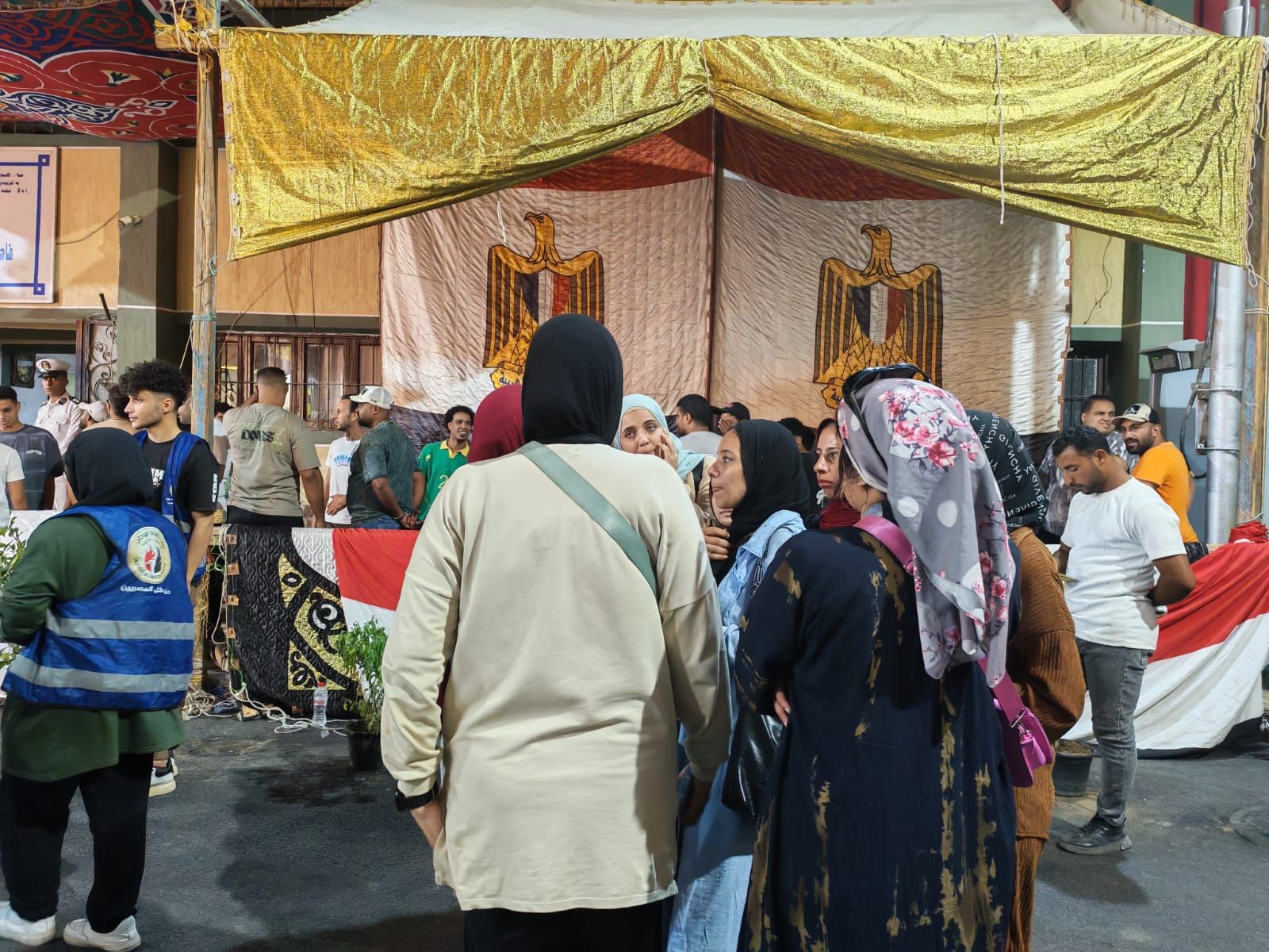 قبل غلق صناديق الاقتراع.. تزايد الإقبال في الساعات الأخيرة من التصويت - الخليج الان