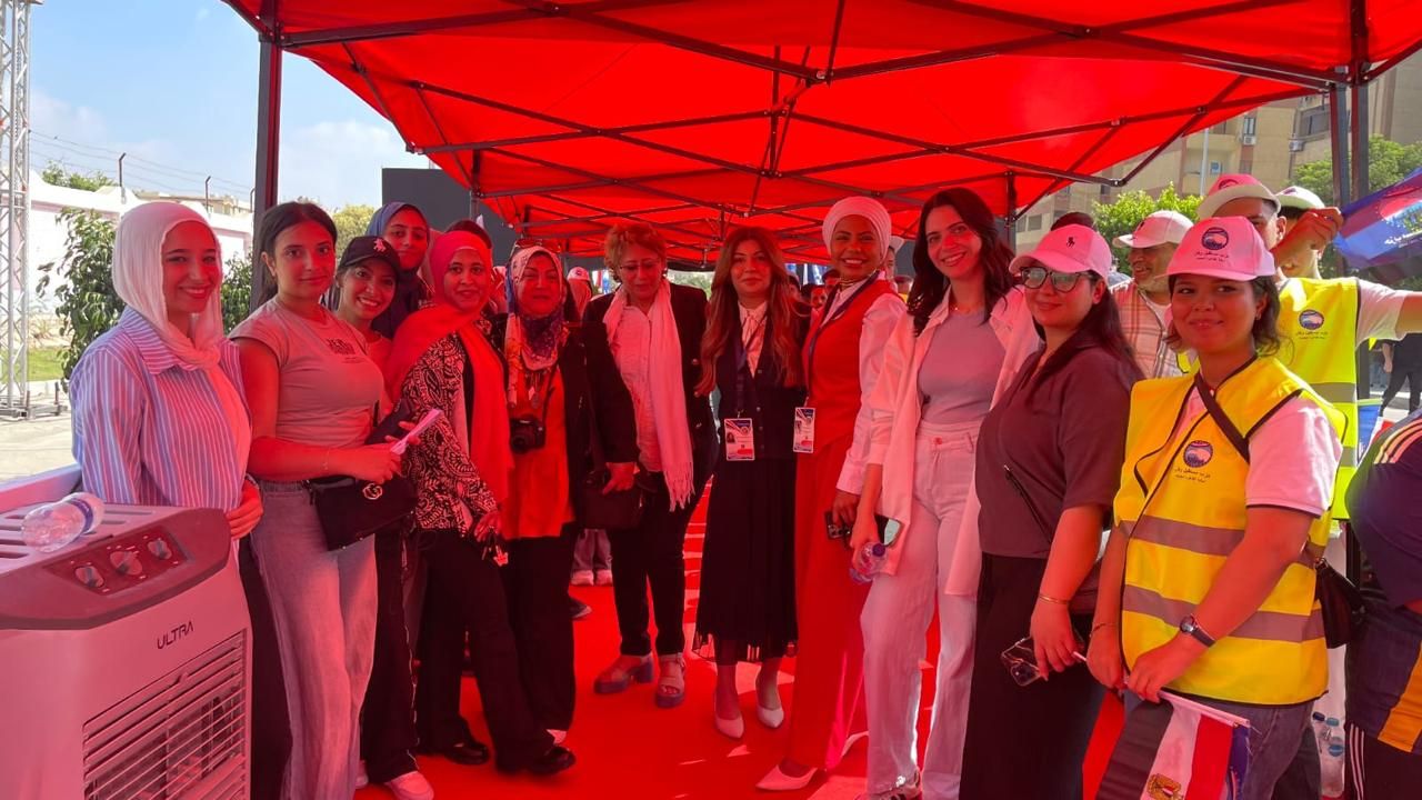 “أنتي الأهم” في قلب المشهد الانتخابي.. دعم للمرأة وتأكيد على الوعي السياسي في عهد التمكين - الخليج الان