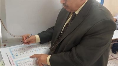 أمين العلاقات الحكومية بالجبهة الوطنية يدلي بصوته في انتخابات "الشيوخ 2025" - الخليج الان