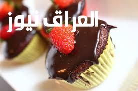 حلى رائع..عمل كب كيك بالشكولاته بقلب شهي وطبقة كريمة