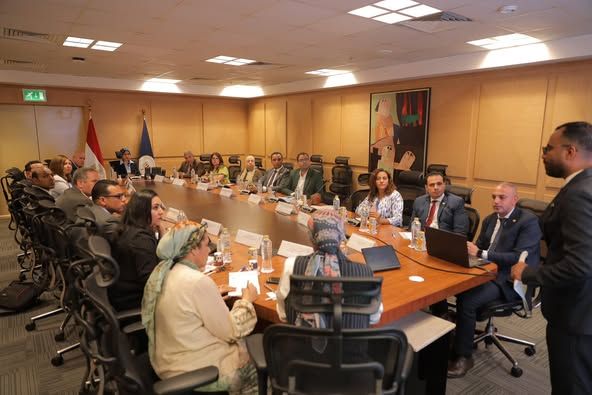 نائب وزير السياحة والآثار تلتقي مع لجنة الثقافة والسياحة والآثار والإعلام بنموذج مُحاكاة مجلس الشيوخ المصري الذي تنفذه وزارة الشباب والرياضة - الخليج الان