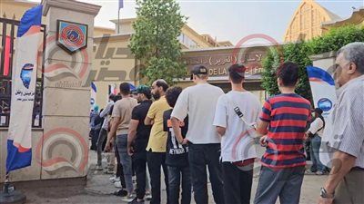 طوابير تحتشد أمام اللجان.. انطلاق انتخابات مجلس الشيوخ 2025 - الخليج الان