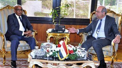 وزير الطيران المدني: العلاقات مع بوينج تمتد لأكثر من خمسين عامًا ونعمل على تعميق مزيد من أطر التعاون في مجالات التدريب - الخليج الان