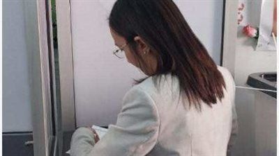 محافظ البحيرة تدلي بصوتها في انتخابات مجلس الشيوخ 2025 - الخليج الان