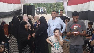 استمرار توافد الناخبين في منشأة القناطر بمحافظة الجيزة قبل إغلاق باب التصويت - الخليج الان