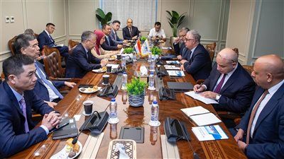 اقتصادية قناة السويس تستقبل وفد اتحاد الصناعة والتجارة ZFIC بمقاطعة شيجيانج- Zhejiang الصينية - الخليج الان