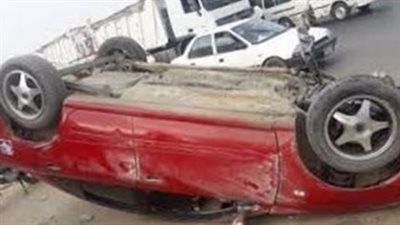 مصرع سيدة ورجل وإصابة اثنين من أسرة واحدة في حادث انقلاب سيارة بطريق الإسماعيلية الصحراوي - الخليج الان