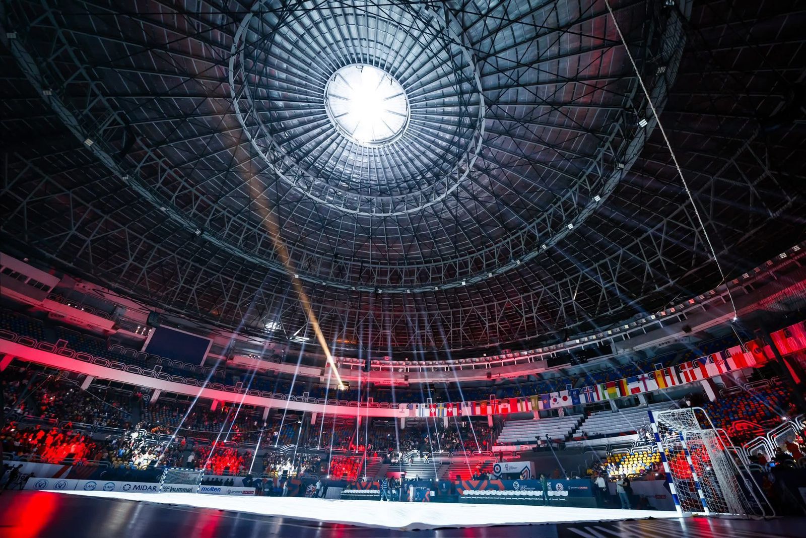 مصر تخطف أنظار العالم في افتتاح مبهر لبطولة العالم لليد تحت 19 عاما (صور) - الخليج الان