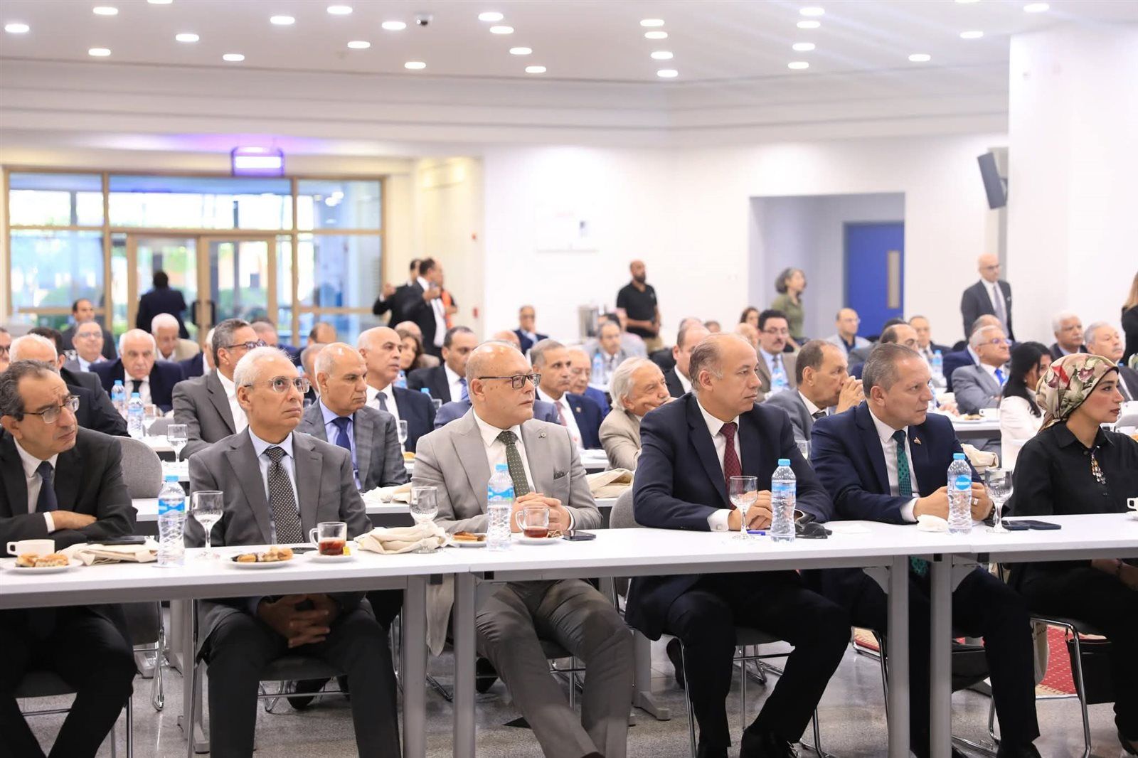 وزير التعليم العالي يترأس الاجتماع المشترك لمجلسي الجامعات الخاصة والأهلية ويؤكد: ⁠الحدود الدنيا تشمل كليات 66 جامعة - الخليج الان