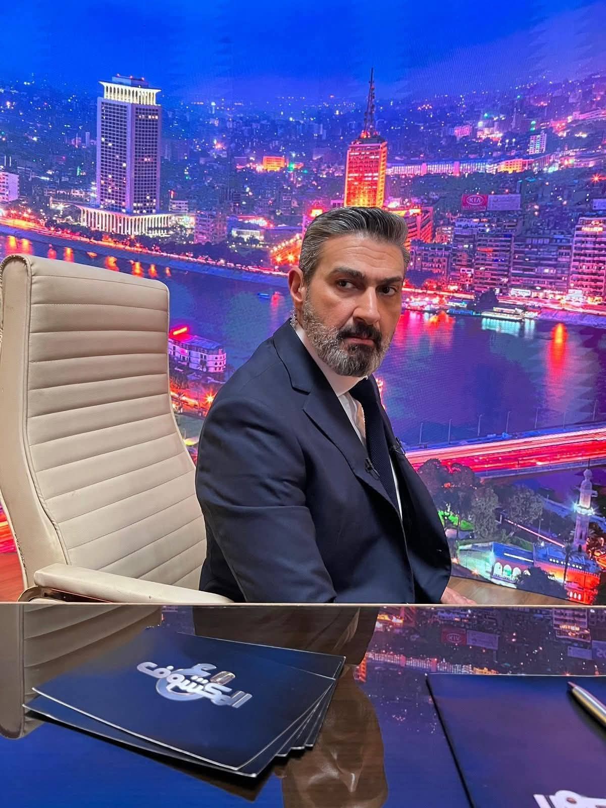 كواليس مسلسل للعدالة وجه آخر.. ياسر جلال بشخصية مقدم برامج - الخليج الان