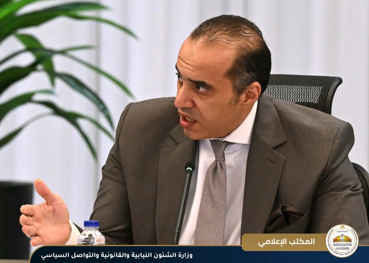 المستشار محمود فوزي يطمئن المواطنين بشأن قانون الإيجار القديم: الدولة لن تترك أحدًا بلا مأوى ومنح الوحدات للخاضعين للقانون دون التقيد بالشروط العادية - الخليج الان