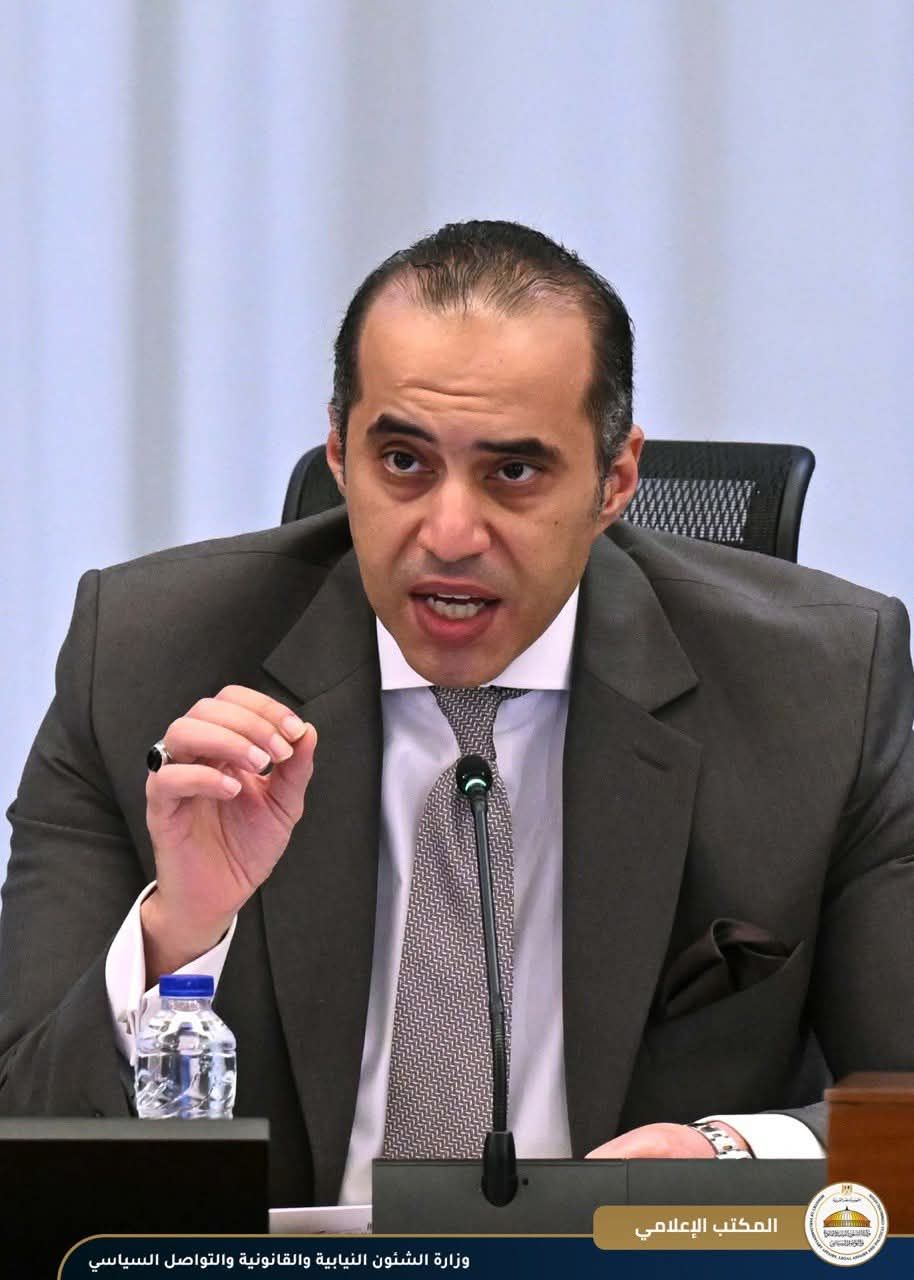 المستشار محمود فوزي يطمئن المواطنين بشأن قانون الإيجار القديم: الدولة لن تترك أحدًا بلا مأوى ومنح الوحدات للخاضعين للقانون دون التقيد بالشروط العادية - الخليج الان