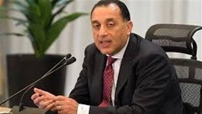 رئيس الوزراء يتابع مع "رئيس اقتصادية المثلث الذهبي" عدداً من ملفات العمل|تفاصيل - الخليج الان