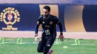 كريم فؤاد يقود الجبهة اليسرى للأهلي أمام فاركو في الدوري - الخليج الان