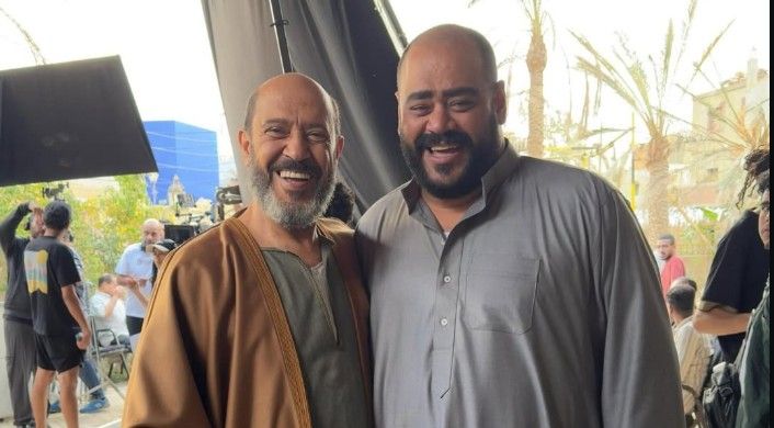 بالصور.. كريم الشناوي يعلن انتهاء تصوير فيلم السادة الأفاضل - الخليج الان
