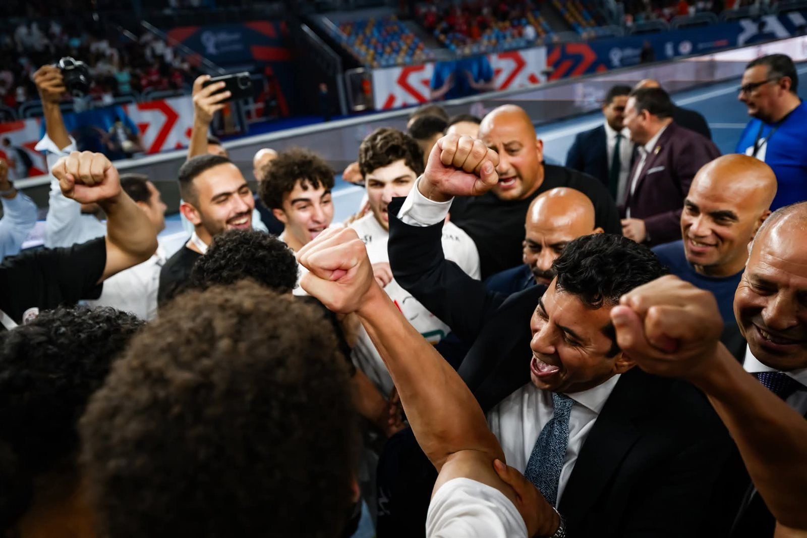 وزير الشباب والرياضة: منتخب مصر لكرة اليد قدم رسالة عظيمة للعالم في المونديال - الخليج الان