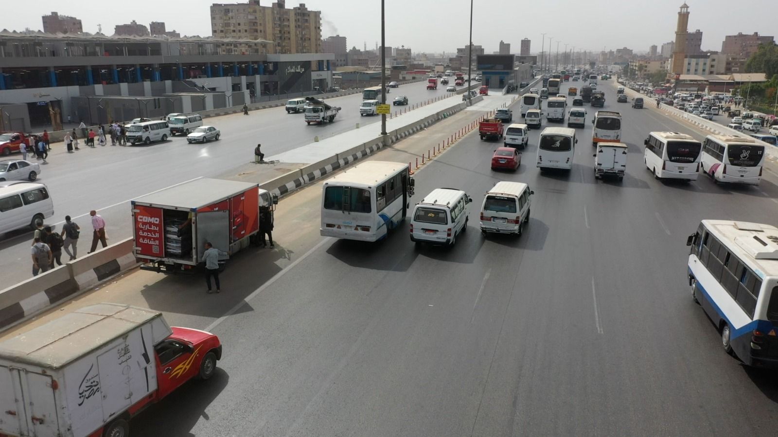 وزارة النقل السادة تناشد المواطنين بضرورة عدم استخدام الحارة المخصصة لمسار الاتوبيس الترددي|تفاصيل - الخليج الان