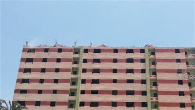 محافظة الجيزة: إزالة 6 أبراج مخالفة بالهرم - الخليج الان