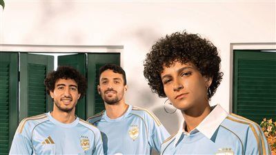 "جوهر الساحل الشمالي".. الأهلي يُعلن عن القميص الثالث للفريق في لموسم 2025/2026 - الخليج الان