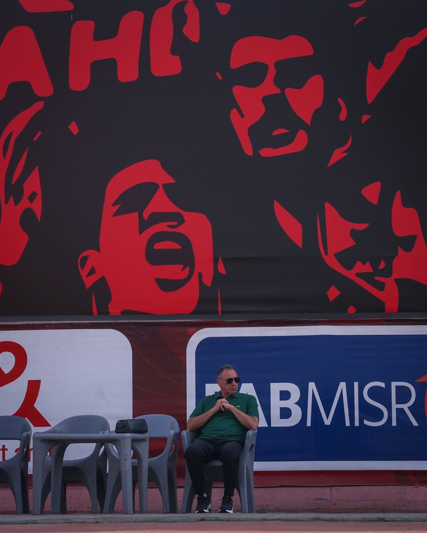 بحضور الخطيب.. الأهلي ينهي استعداداته لمواجهة فاركو غدًا بالدوري (صور) - الخليج الان