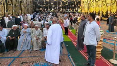 أسرة الدكتور علي المصيلحي تتلقى عزائه بمسقط رأسه بالشرقية - الخليج الان