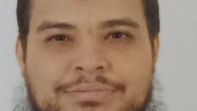 حسن الخاتمة.. وفاة طبيب خلال عمله بوحدة صحية بأزمة قلبية في قنا - الخليج الان