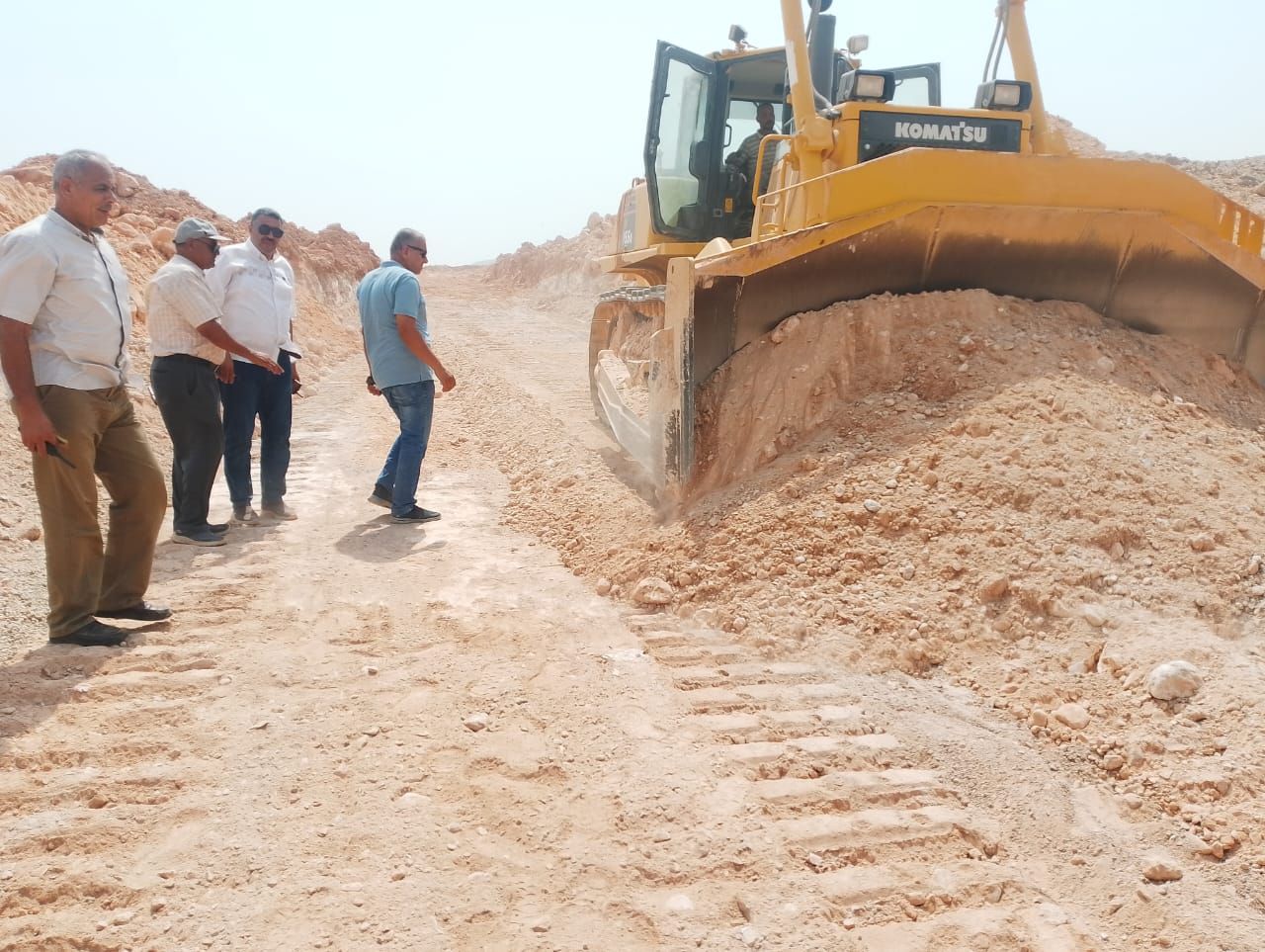 لفتح آفاق استثمارية واسعة.. محافظ أسيوط يعلن: تنفيذ المحور التنموي الجديد بين أسيوط والبحر الأحمر - الخليج الان