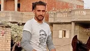 شاب ينهي حياته قفزا من أعلى كوبري في حلوان - الخليج الان