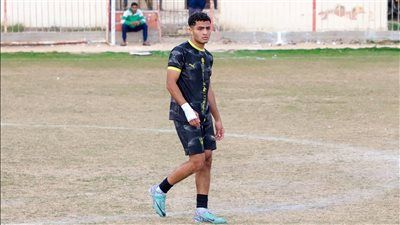 الطيران يضم عمر وليد لاعب خط وسط بروسيا مصر موسم واحد - الخليج الان