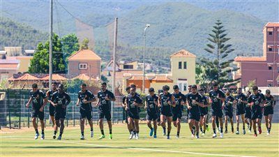 الأهلي يستأنف تدلريباته الجماعية غداً استعداداً لمواجهة غزل المحلة فى الدوري - الخليج الان