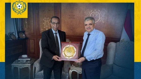 الفريق أسامة ربيع يقرر دعم الإسماعيلي بمليون جنيه - الخليج الان