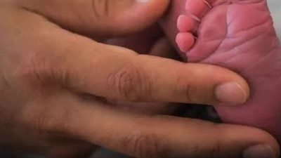 القصة الكاملة لاختطاف سيدة لرضيع من والدته في مستشفى.. والتحقيقات تكشف السبب - الخليج الان