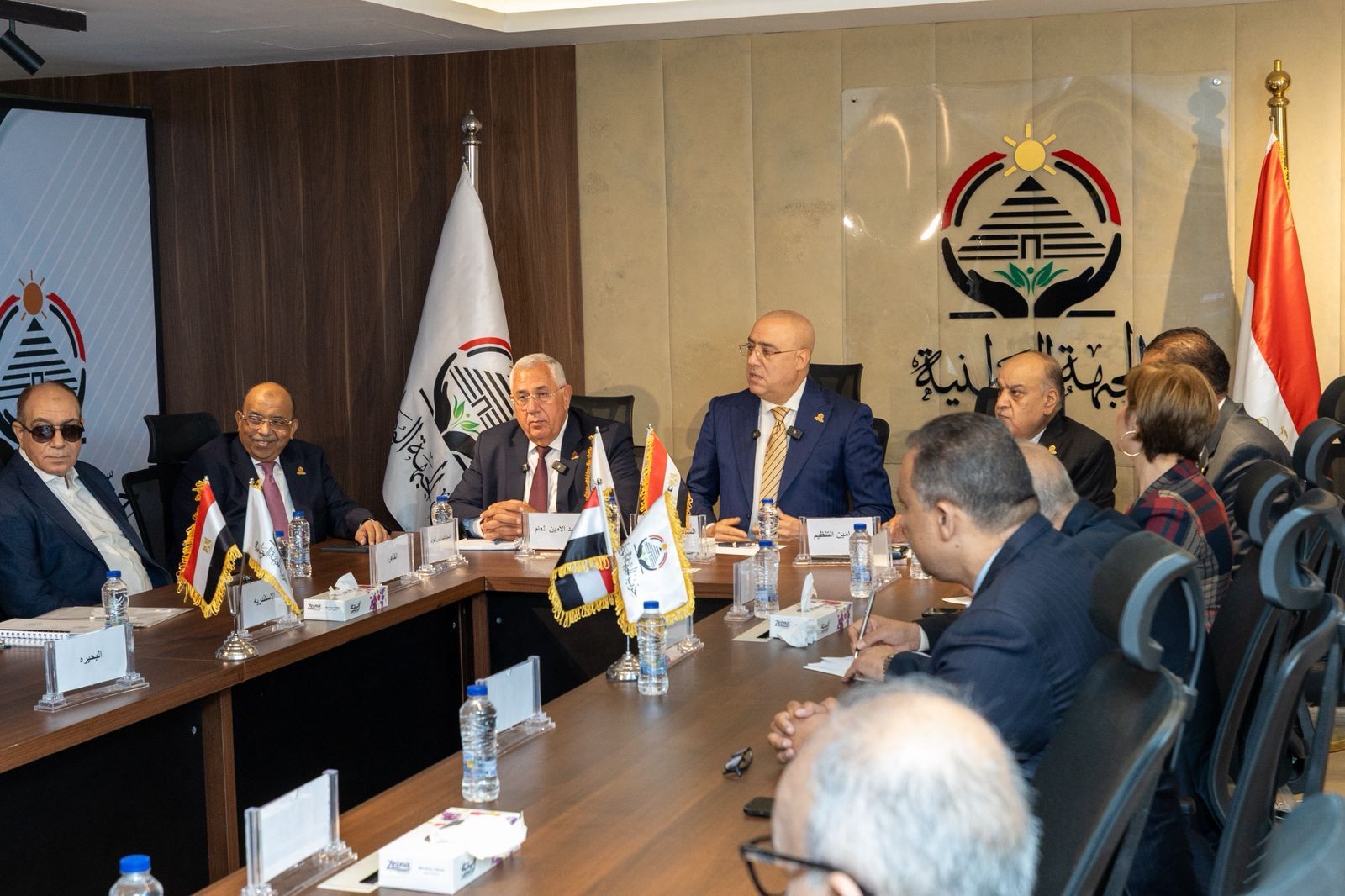 الجزار في اجتماعه مع أمناء محافظات حزب "الجبهة الوطنية": الفرص متساوية في الترشح لانتخابات النواب.. والشفافية تحكم الاختيار - الخليج الان