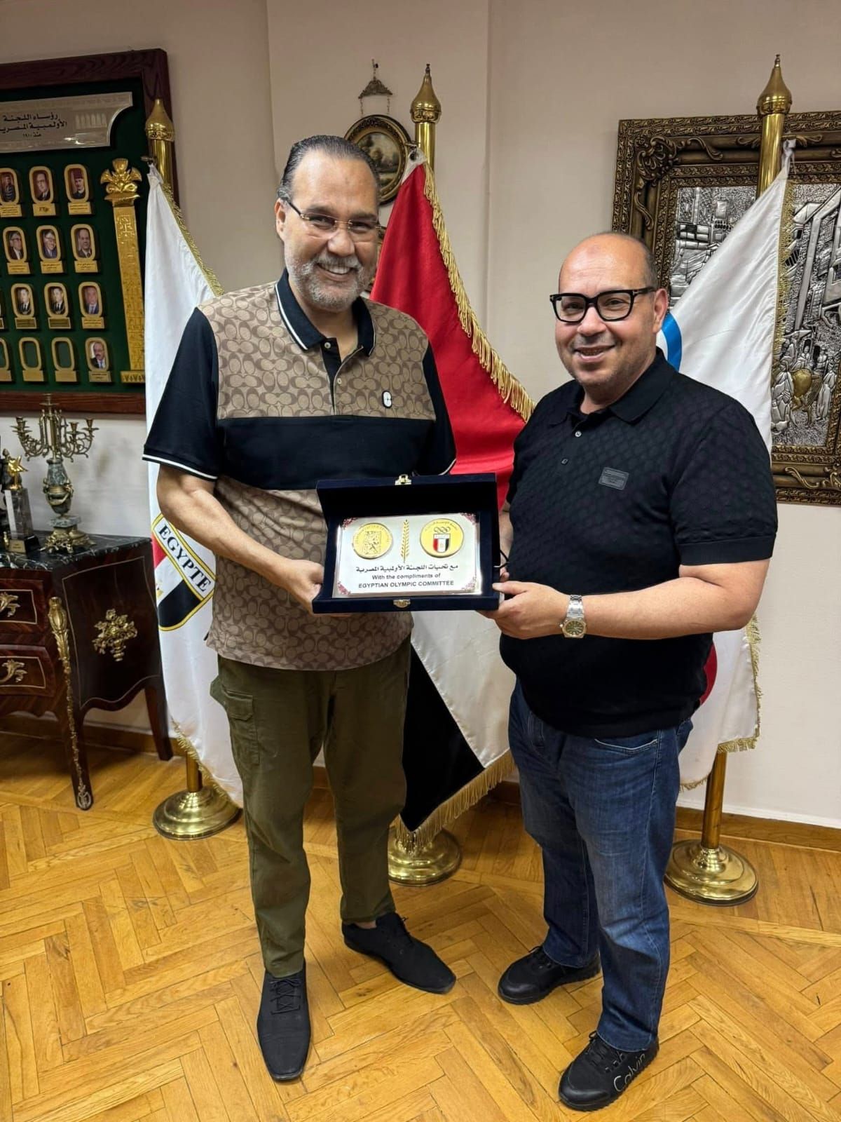 اللجنة الأولمبية تكرم لؤي دعبس تقديرًا لجهوده في دعم الملاكمة - الخليج الان