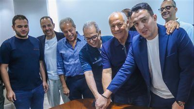 اتحاد الكرة يحتفل بفوز الشريف وأبو زهرة بعضوية مجلس الشيوخ - الخليج الان