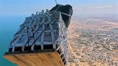 الإمارات تنفذ الإنزال الجوي الـ77 للمساعدات في قطاع غزة ضمن عملية طيور الخير - الخليج الان