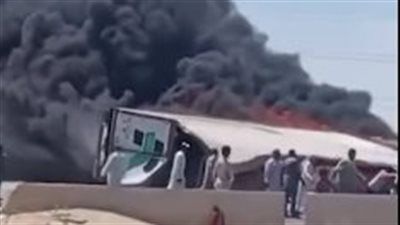 مصرع وإصابة 20.. التفاصيل الكاملة لحادث تصادم سيارات طريق مطروح_الإسكندرية - الخليج الان