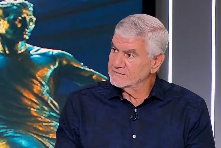 إكرامي الشحات: خوان ألفينا مستواه عادي ولا يمكن مقارنته بأحمد سيد زيزو ومن الممكن مقارنته بشيكابالا - الخليج الان