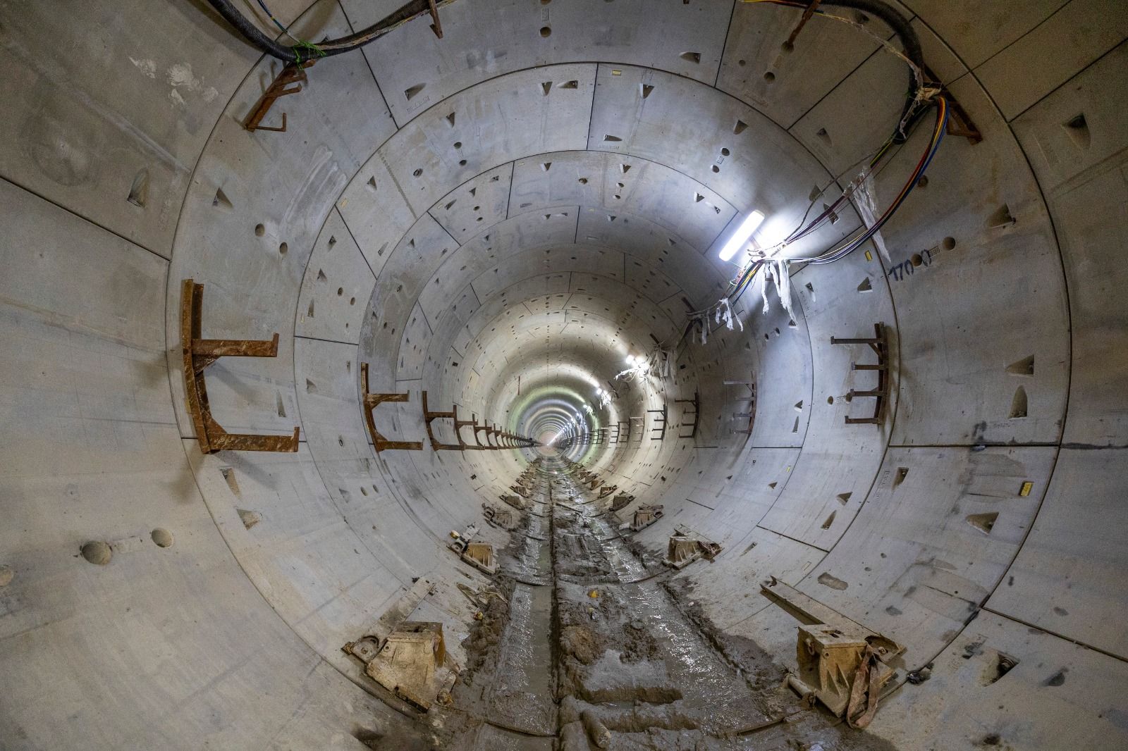الخط الرابع لمترو الأنفاق: شريان جديد يربط غرب القاهرة بشرقها|تفاصيل - الخليج الان