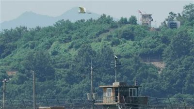 «صدام جديد بين الكوريتين».. كوريا الجنوبية تطلق طلقات تحذيرية على جارتها الشمالية قرب الحدود - الخليج الان